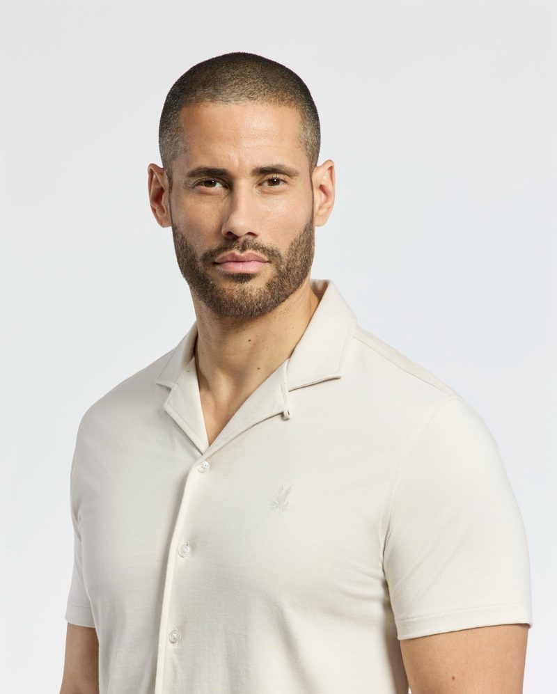 MENS BRYAN CAMP COLLAR SHORT SLEEVE SHIRT - B6Q581F200 - Image 2
